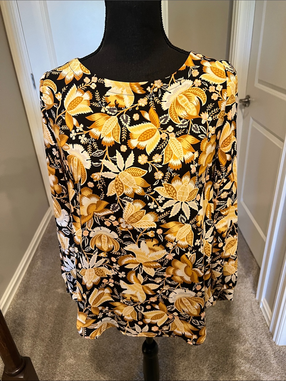LOFT Black Floral Long-Sleeve Shift Dress with Mustard & Cream Motif